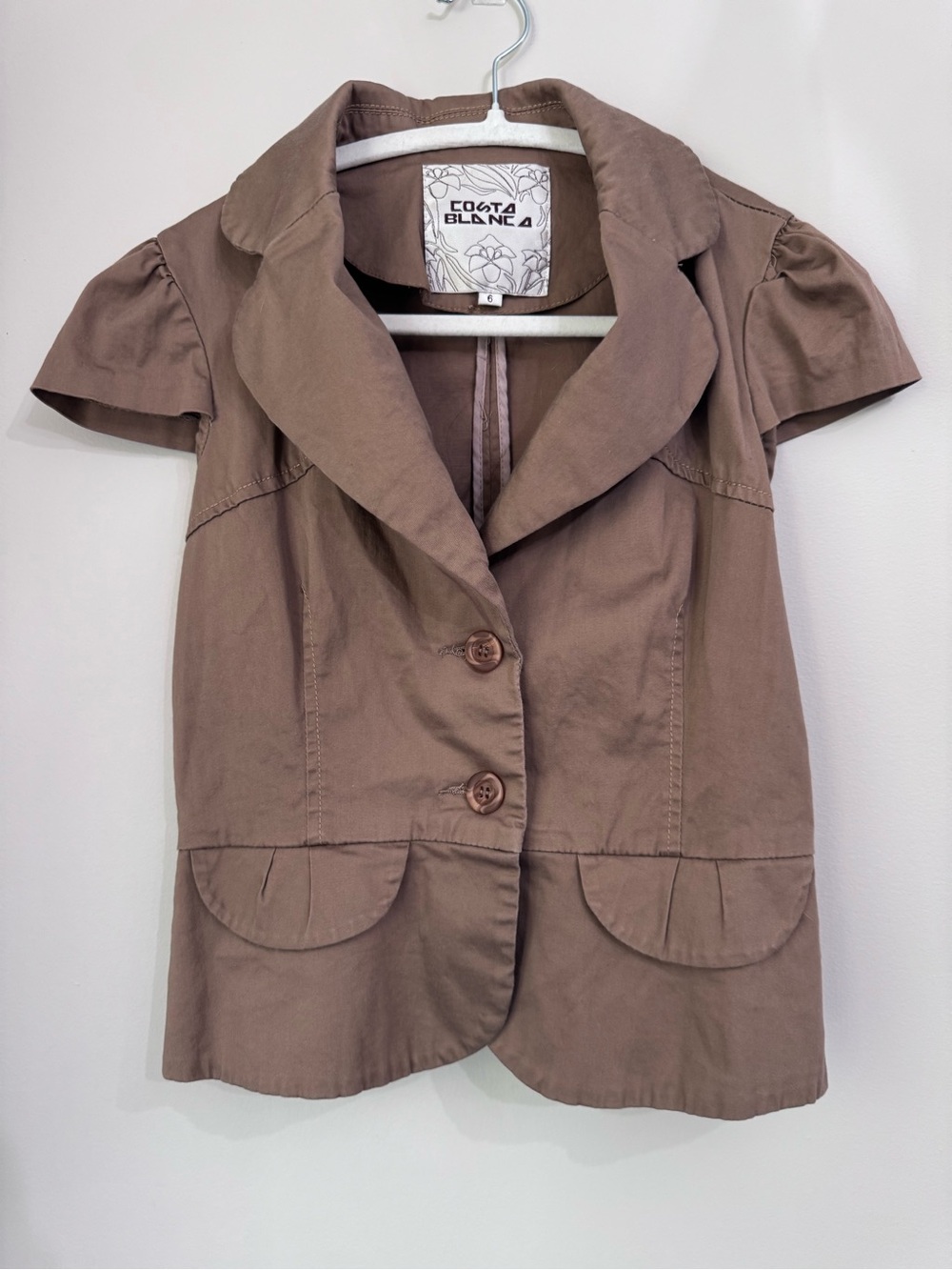 Costa Blanca Short-Sleeve Taupe Blazer Jacket